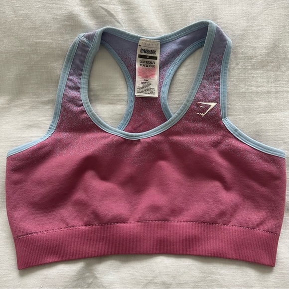 Gymshark Adapt Ombré seamless Sports Bra and Shorts - Medium - Picture 4 of 4